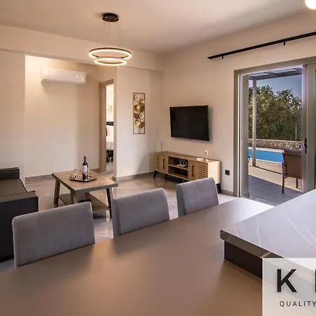 Villa Tania's In Dorizata Village! *